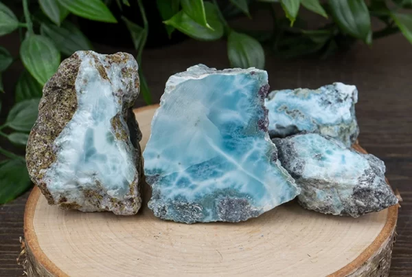 فروش سنگ لاریمار Larimar stone